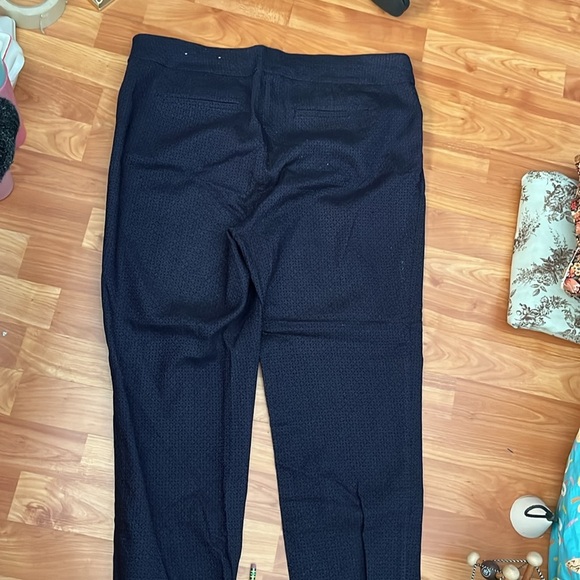 Chico Blue Textured Print Ankle Pants Size 2.5 = Size 14 - Picture 5 of 5